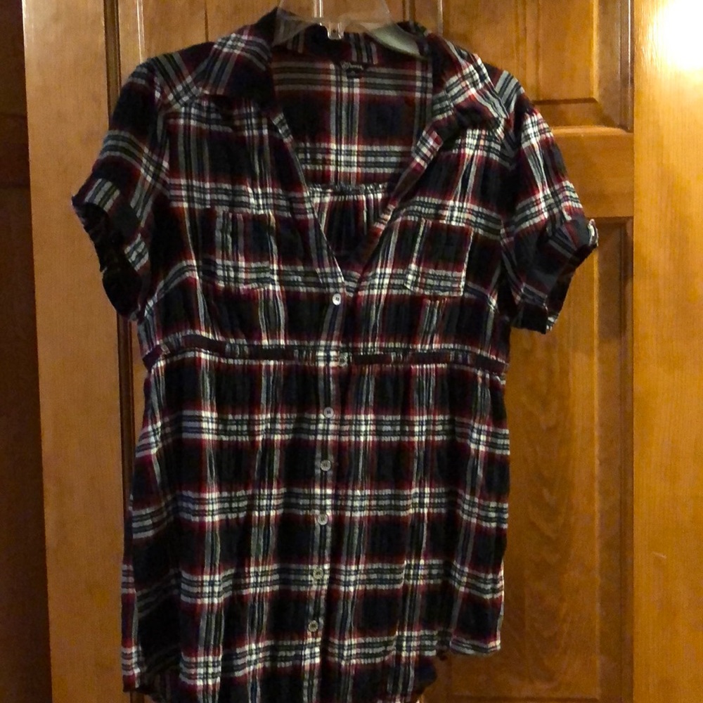 Guess top
